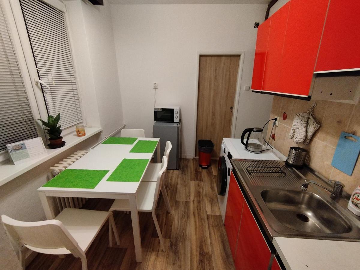 Apartman Mirabella Брно Екстер'єр фото